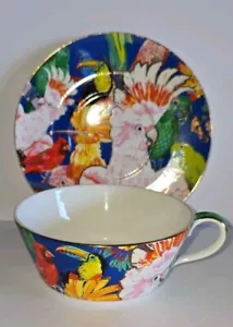 Bellissima tazza da tè e piattino T2 Fine Bone China a tema uccellino - Foto 1 di 10