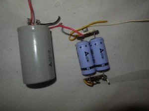 One Vintage Sherwood S-7100 Stereo Receiver Capacitors Parts Repair - Picture 1 of 2