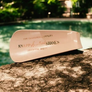Vtg Advertising Shoehorn Knapp Aerotred Shoes Rubinson’s Brockton Mass Pink - Picture 1 of 5