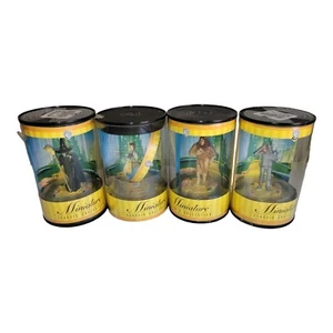 WB Miniature Wizard Of Oz Classic collection Some Package Damage - Picture 1 of 1
