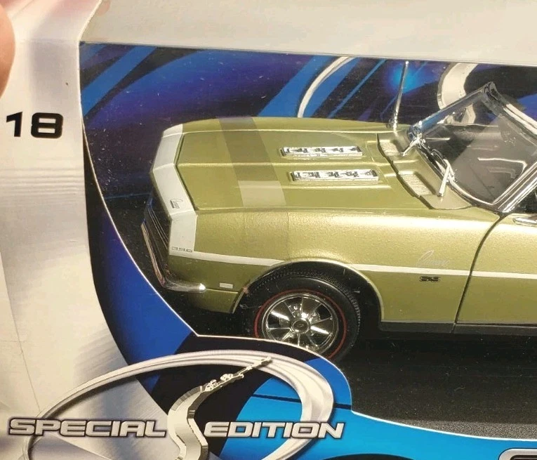 ‘68 Camaro Ss396 Convertible Gold 1 18 Maisto 31683