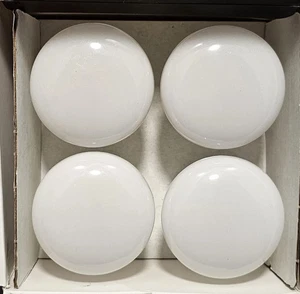 Philips Hue Smart 60W A19 LED Bulb - White Light - 4 PACK - 800LM- E26 - NEW!! - Picture 1 of 3