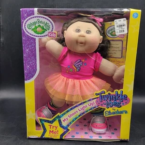 Cabbage Patch Kinder Twinkle Toes von Skechers mit leuchtenden Sketcher Schuhen - Bild 1 von 11