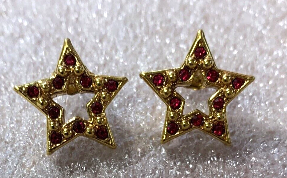 红宝石红色闪亮星星耳环-雅芳 — 第 1/4 张图片