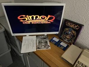 Amiga Simon the Sorcerer Vintage Game - Boxed & Working -👽👾Retro Gift Idea👾👽 - Afbeelding 1 van 24