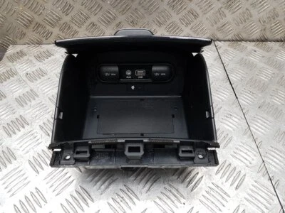 MÓDULO CARGADOR TELÉFONO MÓVIL INALÁMBRICO KIA SORENTO MK3 18-20 95560-C5000 6 MESES GUERRA Foto 1 de 4