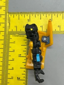 Right Arm Transformers 2007 Movie Deluxe Class Allspark Series Bumblebee Camaro - Picture 1 of 2