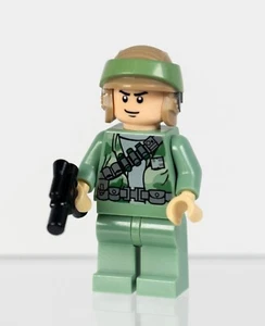 LEGO Star Wars Endor Rebel Commando Minifigure. Used + Fast Shipping - Picture 1 of 5