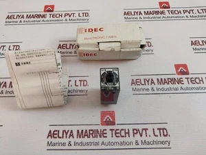 Idec Gt5y-2sn Electronic Timer Gt5y-2sn1a100, 5a 240vac 50/60hz - Picture 1 of 11