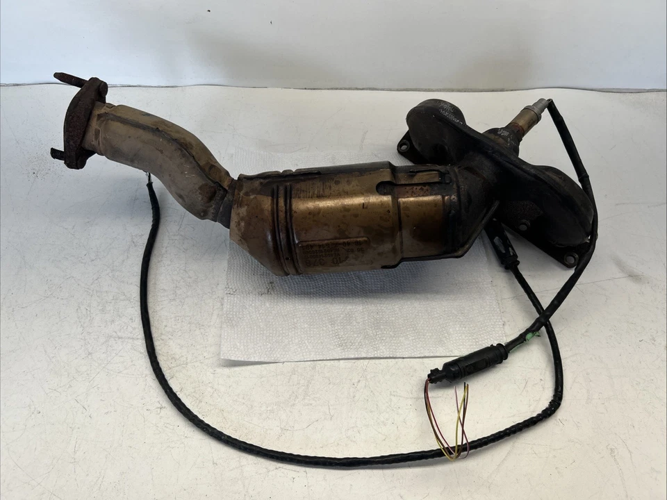 OEM COLECTOR DE ESCAPE TRASERO DERECHO BMW Z4 2003 2004 2005 3,0 L 7510378 Foto 1 de 4