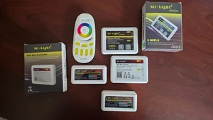 Mi Light 2.4G FUT038 Wireless RGBW LED Controller Dimmer for 5050 3528 LED Strip - Picture 1 of 1
