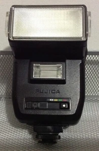 FUJICA Autostrobo 300X Shoe Mount Flash Fuji photo Film. - Picture 1 of 12