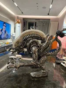 SOFUBI S2TOYS James Alien Xenomorph 1/6 Resin Statue Figure Collectible 12'' - Picture 1 of 8