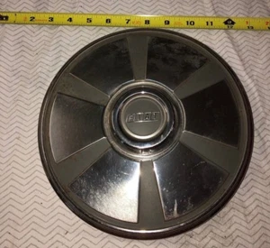 Fiat 124 Spider 1974-1980 Dog Dish Hubcap - Excellent condition 25 cm diameter - Bild 1 von 4