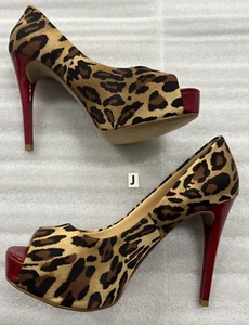 NEW GUESS WGPatches2 Patent Peep-Toe Platform Heels 6.5 4.5" Heel - Picture 1 of 8