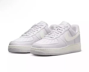 Nike Air Force 1 '07 NN Damenschuhe Barely Grape DV3808 500 Größe 8,5 - Bild 1 von 5