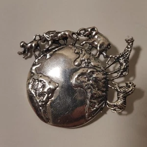 Vintage .925 Sterling Silver Brooch Earth Day Globe Planet Earth Animals EFS - Picture 1 of 5