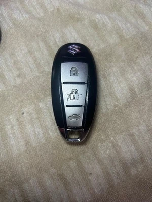 Suzuki Kizashi Smart Key RF91S Genuine Keyless Entry Remote Used - Image 1 of 2