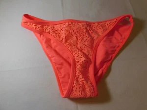 Pursuit Women's Ladies Bikini Bottom Swim Bathing Suit Bottom Size M coral NWT - Picture 1 of 3