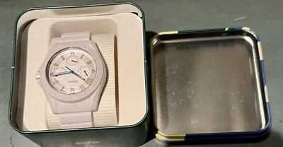 Reloj deportivo de silicona blanco con esfera de 3 ojos Fossil Poptastic para hombre FS5223 S Foto 1 de 4