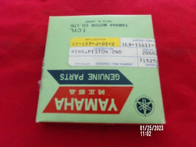 YAMAHA YZ175 PISTON RING STEP 2 (.50) AHRMA NEW 1976 NOS 1L8-11611-20 - Изображение 1 из 2