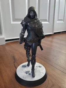 Statua Exo Stranger 10", senza scatola manca la mano - Foto 1 di 13