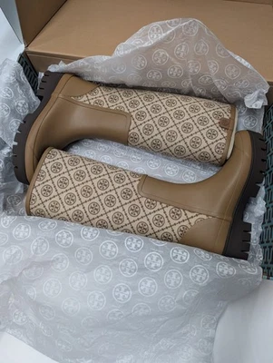 Botas de lluvia Tory Burch altas T con monograma Hurricane marrón talla: 7 Foto 1 de 4