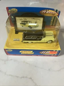 Road Champs Fabulous 50's 1:43 Die Cast 1955 Pontiac Safari Station Wagon W2 - Picture 1 of 2