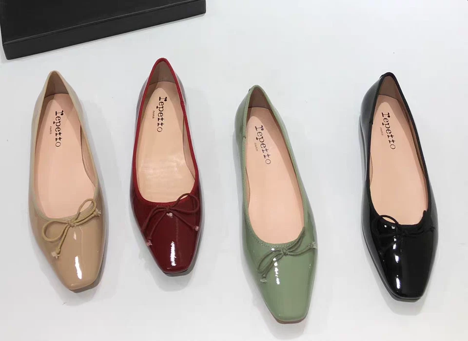 Zapatos planos Mary Jane Repetto, cabeza redonda, charol suela suave superficie zapatos Foto 1 de 4