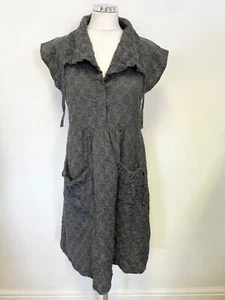 MASAI GREY CRINKLE EFFECT COLLARED CAP SLEEVE POCKET FRONT A LINE DRESS SIZE S - Picture 1 of 5