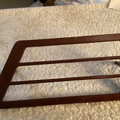 1974 Oldsmobile 98 левая сторона габаритный фонарь ободок 5950787 - Изображение 1 из 4