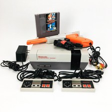 Original Nintendo Entertainment System NES-001 Console Duck Hunt Mario Gun