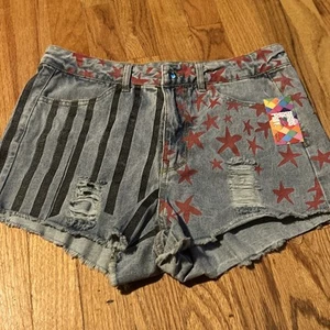 Neu mit Etikett Harley Quinn Birds Of Prey Sterne & Streifen Jeansshorts Größe 29 Medium NEU - Bild 1 von 4