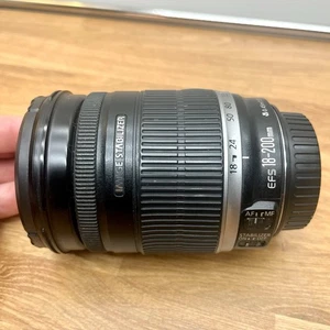 Canon EF-S Zoomobjektiv 18-200 mm f/3.5-5.6 IS - AS-IS FOR PARTS - Bild 1 von 12