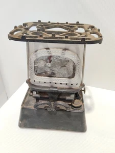 Vintage Paraffin Oil Camp Stove Cast Iron Beatrice? Sad Iron Heater Lantern Lamp - Foto 1 di 10