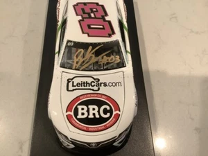 BRENDAN BUTTERBEAN QUEEN AUTOGRAPHED 2024 LEITHCARS LATE MODEL DIECAST & CARD - Picture 1 of 18