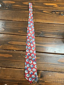 Corbata vintage Christian Dior roja círculos geométricos 100 % seda hecha en EE. UU. años 90 - Imagen 1 de 6