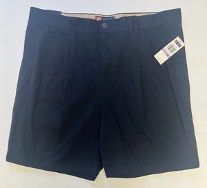 CHAPS Men’s Shorts Sz 38 Pleated Front Navy Blue Style 21101RH 7” Inseam NWT - Picture 1 of 11