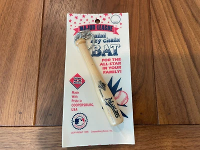 Florida Marlins 1996 World Series Mini Key Chain Bat Miami Wood Keychain - Image 1 of 2