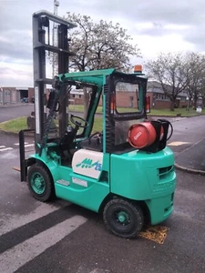 Fork lift Mitsubishi FG25 - Picture 1 of 17