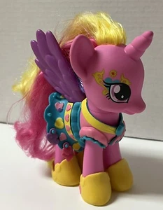 My Little Pony Princess Cadence 6" Figura Falda Zapatos 2010 Hasbro MLP C4 - Imagen 1 de 11