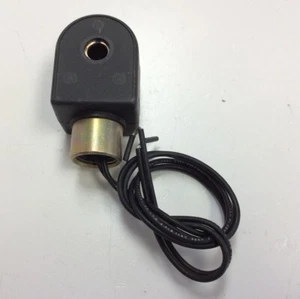 Honeywell NOC111P3 Skinner Valve 110/120VAC AC, 30-150PSI, 10 Watts, 7C111P3 24 - Picture 1 of 4