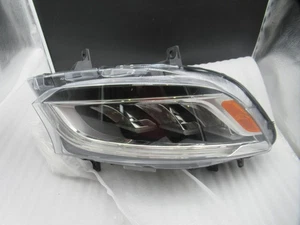 OEM Mercedes Headlight LED RH For 2019-2024 Mercedes Sprinter Van A9109068600 - Bild 1 von 14