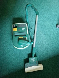 Vorwerk Staubsauger Tiger 250 - Bild 1 von 4