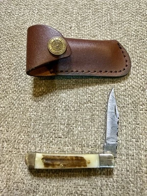 Дамасский нож Burnt Stag изготовлен и изготовлен в Техасе - Изображение 1 из 4