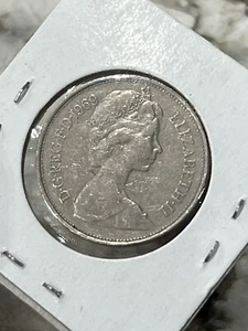 UNITED KINGDOM 🇬🇧 TEN (10) NEW PENCE COIN 1969 (QUEEN ELIZABETH II) - Picture 1 of 8