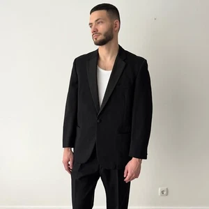 Vintage 1940s Daks by Simpson Black Tailored Tuxedo Two Piece Wool Suit Size 38S - Picture 1 of 12