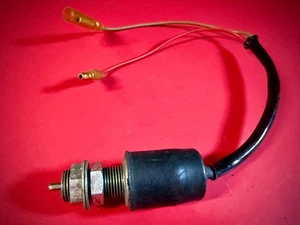 CHAPARRAL • NOS Interruptor de parada de luz de freno Chaparral ST-80 ST-100 motocicleta - Imagen 1 de 2