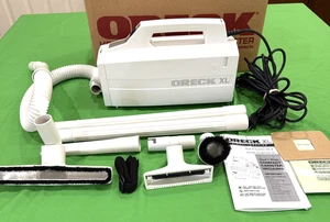 Oreck XL weiß tragbarer Bodenstaubsauger mit Aufsätzen BB870-AW - Bild 1 von 6