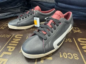 Nuove sneakers basse Diesel da uomo, scarpe da passeggio stile di vita taglia EU 43, taglia US 10 - Foto 1 di 4